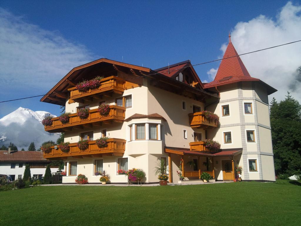 Hotel-Garni Weidacherhof Leutasch Exterior photo